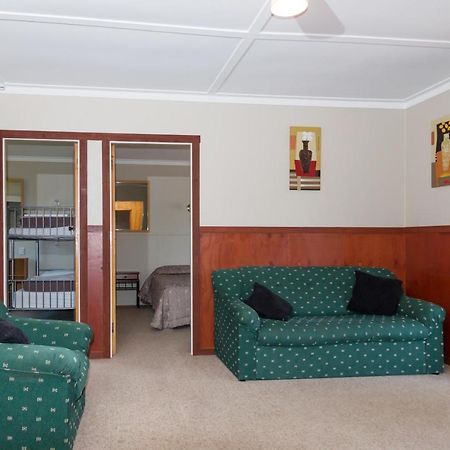 Santa Maria Motel โรโตรัว ภายนอก รูปภาพ